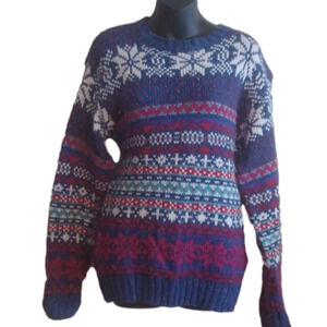 Retro Ski Bunny look sweater. Beautiful colors and style.Size small. Silvercord.